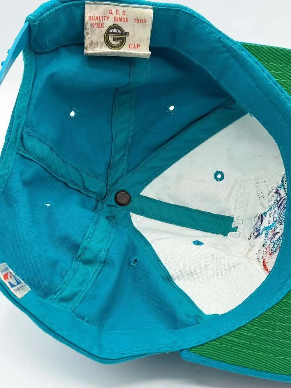 Vintage Charlotte Hornets Snapback Hat The Game G Cap NBA Hugo Logo Teal 90s